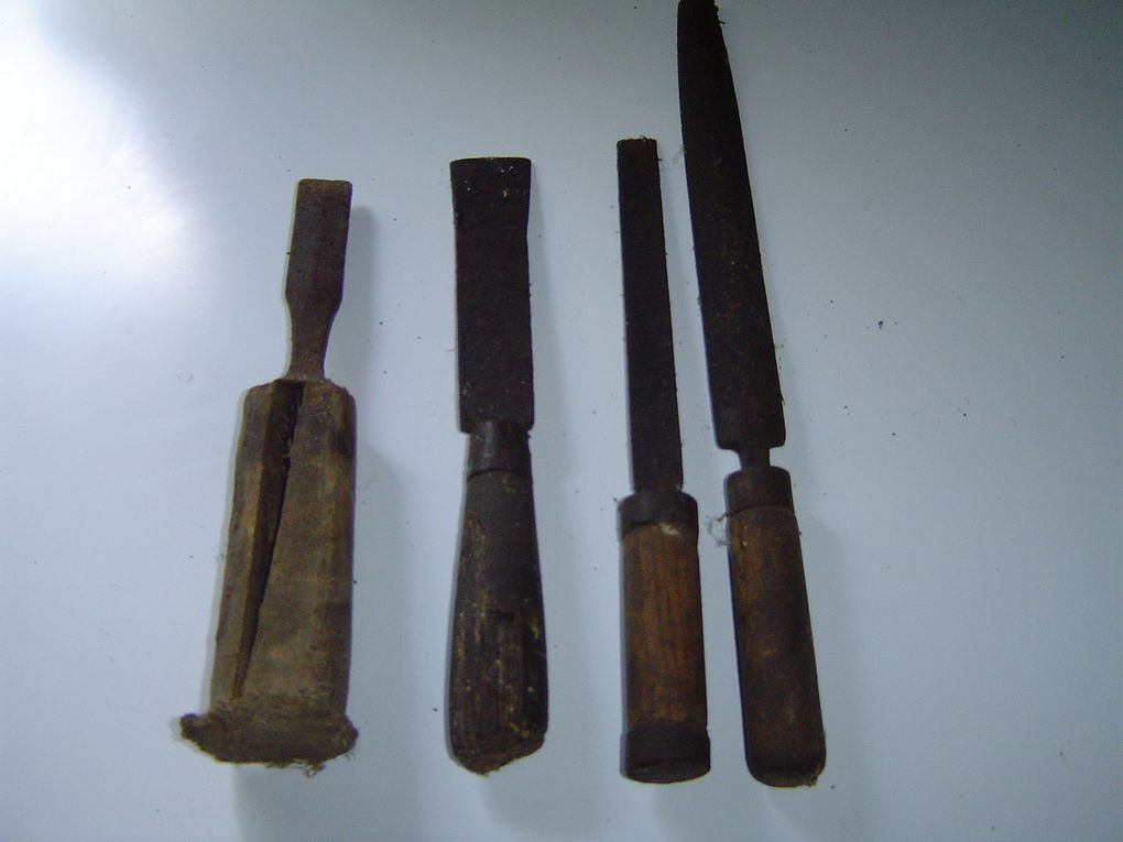 une sélection d'outils d'antan que vous pouvez  voir au musée de Solange et Christian