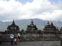 Borobudur &amp; Prambanan