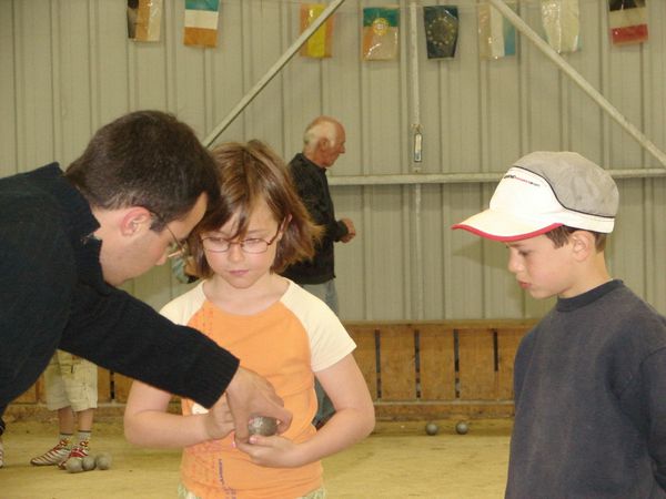 Nouvelle école de pétanque : LANDERNEAU