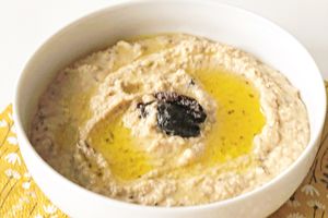 Houmous zaytouni ( houmous aux olives) 