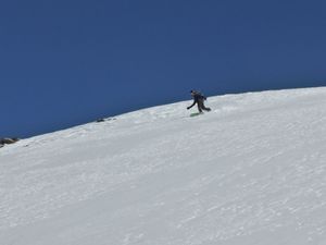 Final à la Gardiole de l'Alp, poudre, couloir et foret - 1700m