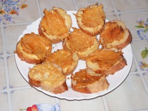 Croûtes au fromage