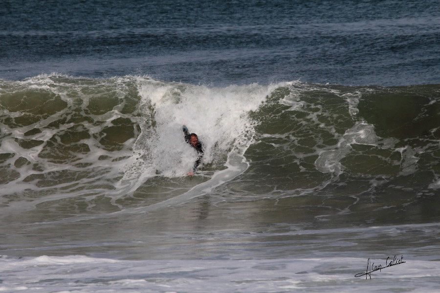 Une belle séance de bodysurf des "NS" de la plage !!!