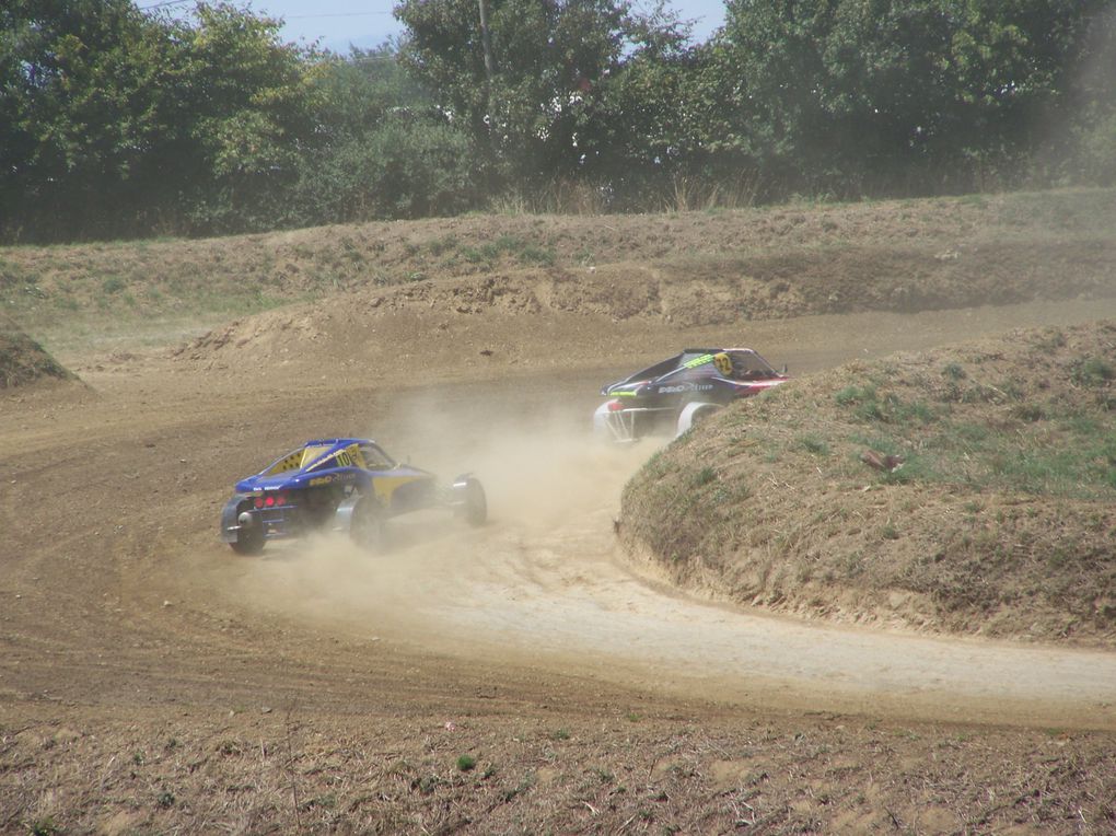 Les 25 et 26 juillet 2009 à Saint-Georges-de-Montaigu (85), épreuve du Championnat de France d'autocross.