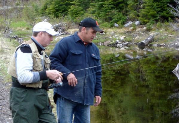 1 er juin 2008 , Pêche sur le camps de chasse de nos amis !!!