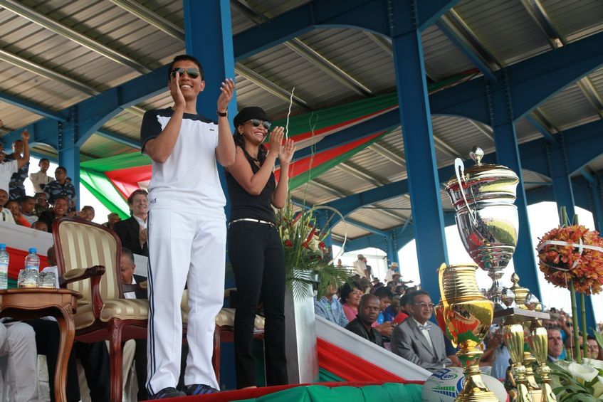 Inauguration du Kianja (Stade) Makis de Madagascar, à Andohatapenaka, par le Président Andry Rajoelina. 3ème partie. Photos: Harilala Randrianarison