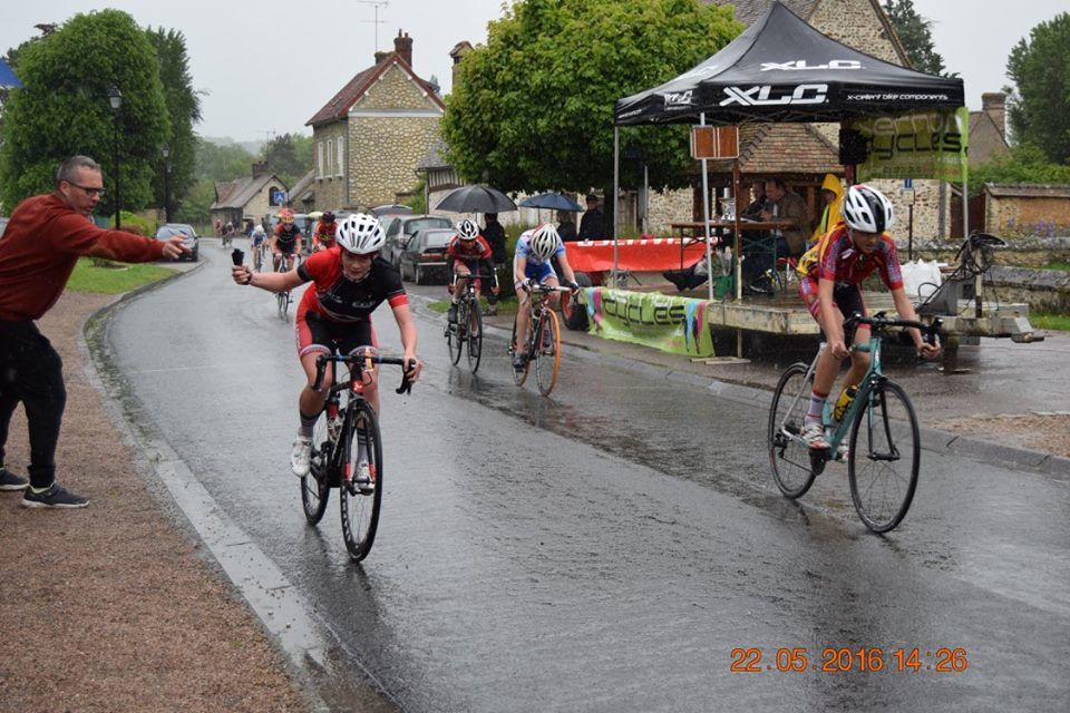 Album photos des courses minimes et cadets de Croisy sur Eure (27)