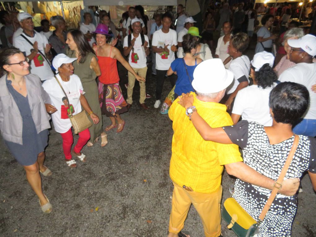 ANIMATION au MARCHE DE NUIT à ST DENIS le SAMEDI 8 MARS 2020