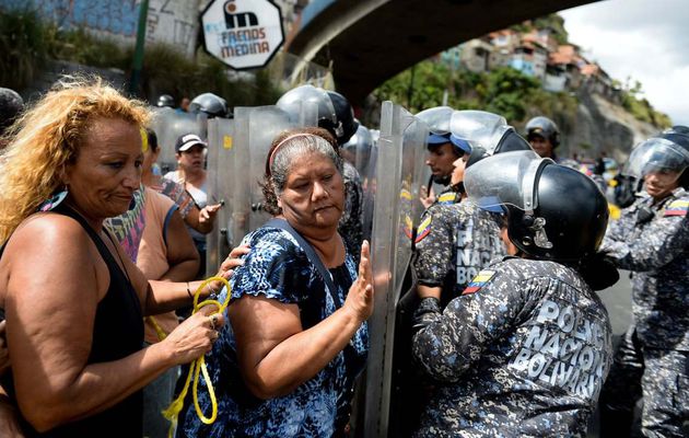 Une catastrophe au ralenti »: sur la route au Venezuela, 20 ans après l'ascension de Chávez