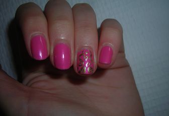 Essai de Nail Art + NA Graphique 