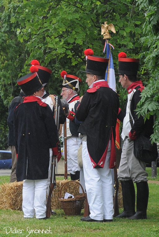 Grand rassemblement des reconstitueurs organisé par l'association "Histoire et Collection" le 23 juin 2013 à Chauconin-Neufmontiers