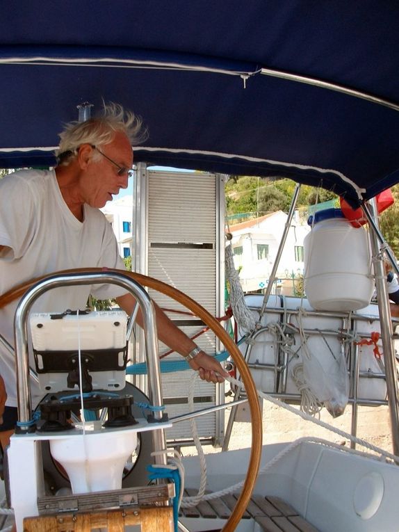 Marie-Françoise, Liliane et Robert, début septembre. de Chalkis aux Sporades.