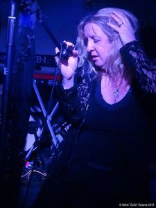 Deborah Bonham @ La Cave- Hastière- le 28 novembre 2015 