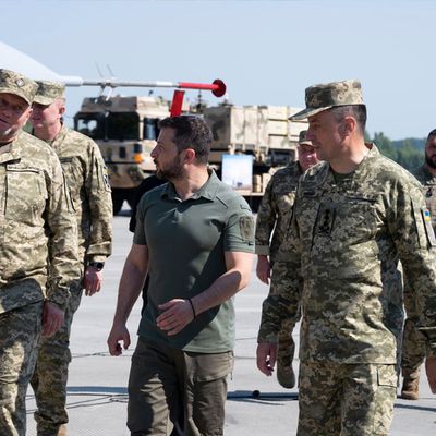 Les enjeux militaires de la guerre d'Ukraine : une impasse en trompe-l'œil ? par Yohann Michel, Olivier Schmitt et Élie Tenenbaum - GeoStrategia - L'agora stratégique 2.0