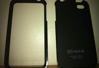 [INFOS] Housse Speck fourni par Apple