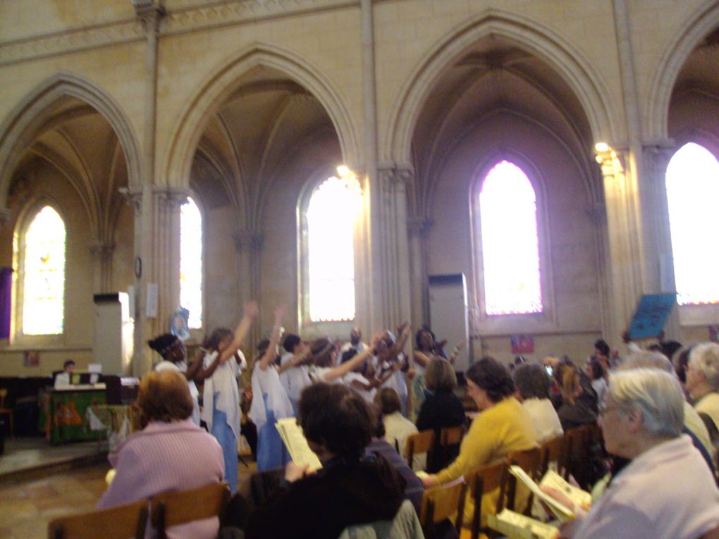 Un évènement dont on se souviendra : le gospel à Maromme avec les enfants de Canteleu, de Déville et de Maromme , des musiciens qui ont répété pendant des mois ! C'était super !