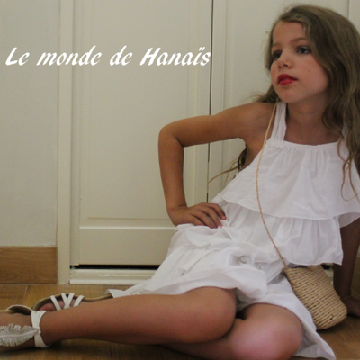 Une robe blanche (fille, 6-12 ans)