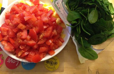Tarte aux tomates, épinards et comté