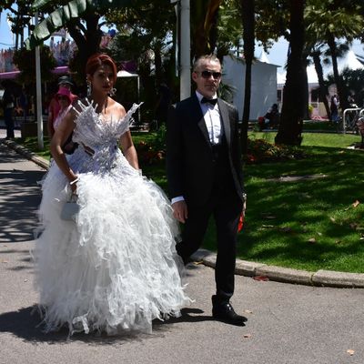 MEUF IN CANNES NOUS OFFRE DES MADELEINES (2)