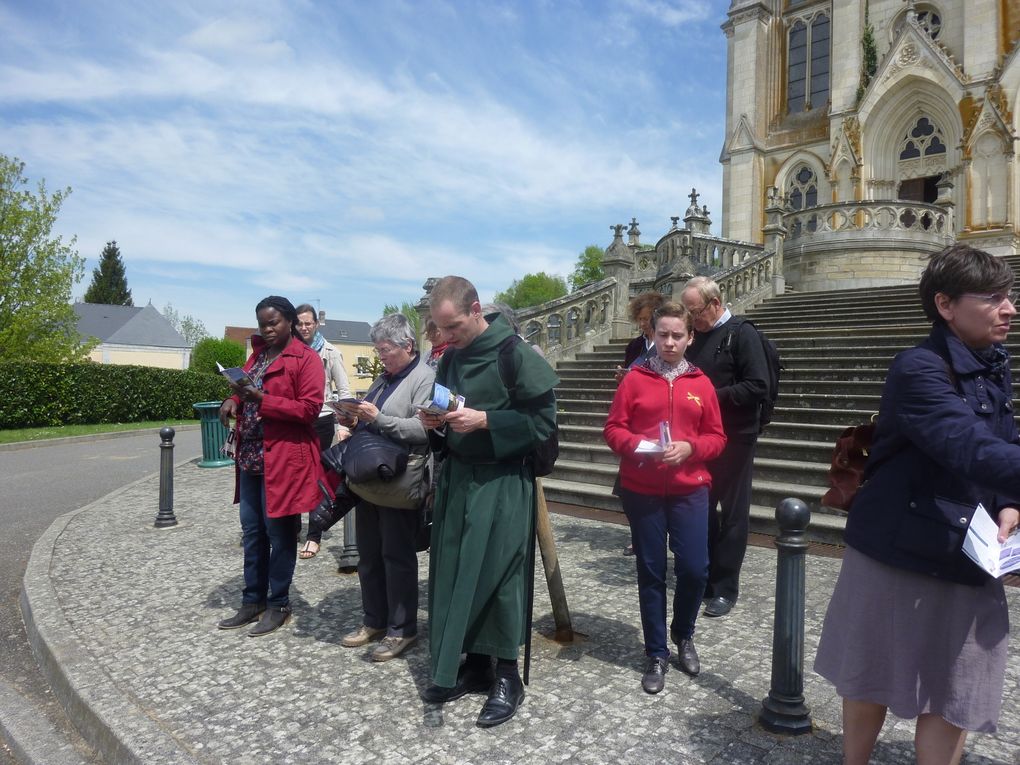 Pélerinage à Alençon et  Montligeon les 6 et 7 mai 2016