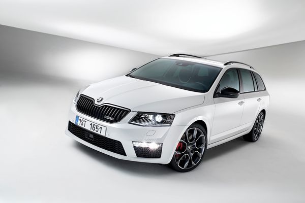 Skoda Octavia RS (article en cours de réalisation)