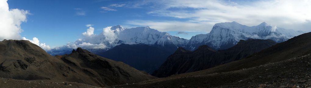 Grand trek au Népal : Chulu &amp; Lac Tilicho