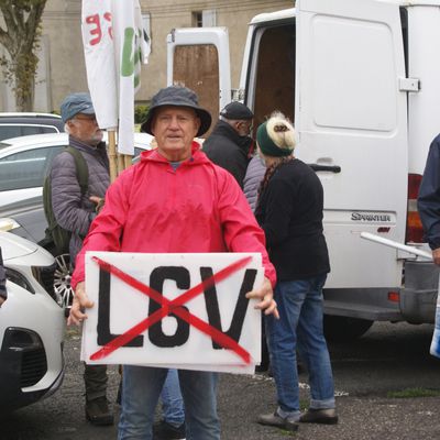 Manifestation unitaire élus du sud-Gironde et associations à Langon 1-10-2022