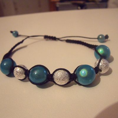 Bracelet Shamballa à 7 perles bleu/argent
