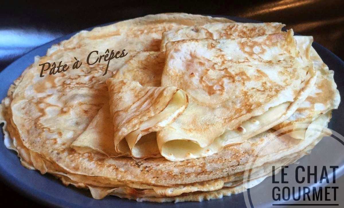 Sushis de crêpes à la mousse au chocolat et sauce au caramel