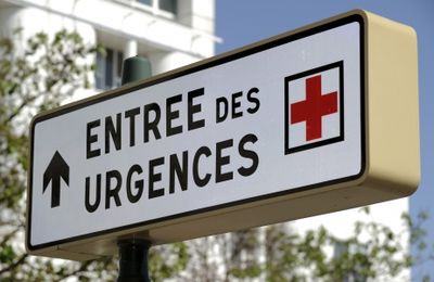 Alors voilà, les 1001 vies des Urgences - Baptiste Beaulieu / Note: 15/20