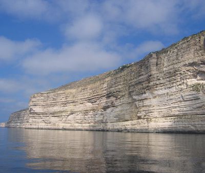 Dingli cliff