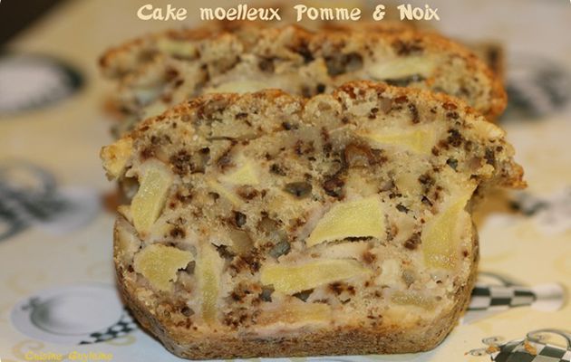 ^^Cake moelleux Pommes et Noix^^