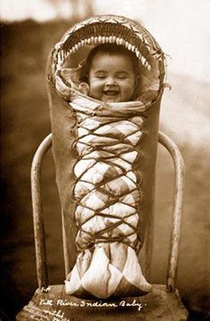 :::::::::: Photo Vintage ::::::::: Bonne Achomawi bébé 1910