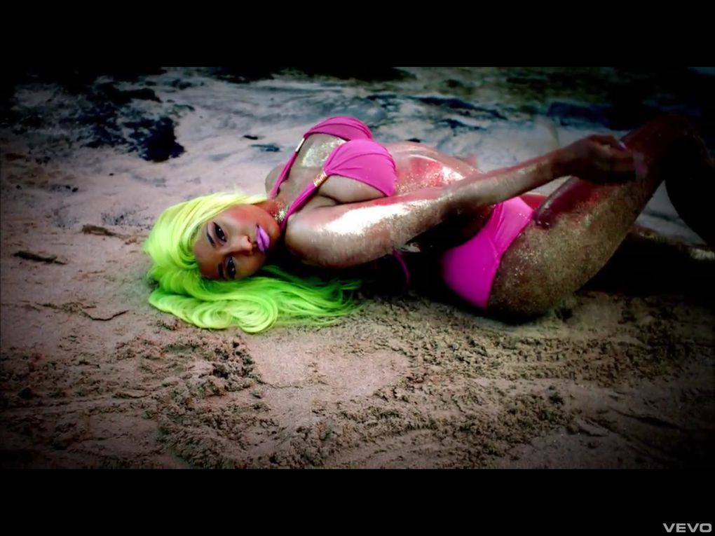 Photos du clip - Starships - Nicki Minaj