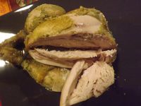 Coquelet citron, pesto en croute de sel verte