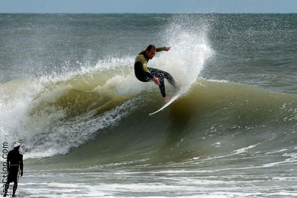 <p>Les photos de mes Sessions Shooting Surf.</p>
<p>De l'action, et de l'ambiance autant que possible au grés de mes déplacements, et des conditions...</p>