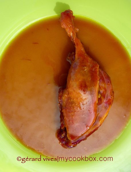 Mon canard à l’orange…avec  le sublime « POIVRE DES OISEAUX » … ce poivre est une exclusivité « gérard vives » sur www.lecomptoirdespoivres.com …
