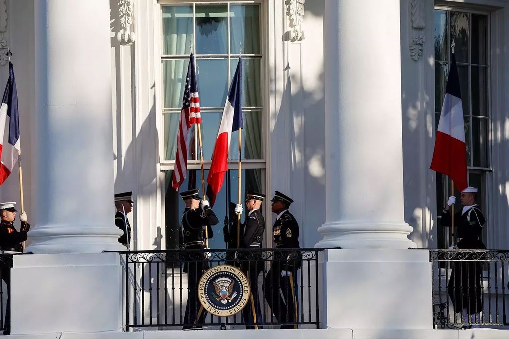 LA MARCHE DU MONDE (2313) - JEUDI  1er DÉCEMBRE 2022 : Macron aux USA, Chine, Retraite des agriculteurs, 49-3 à l'Assemblée,..