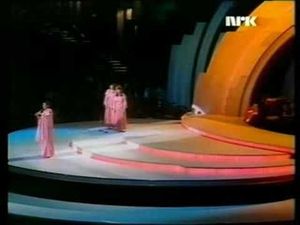 Eurovision 1977 - France - Marie Myriam -  L'Oiseau et l'Enfant ! 