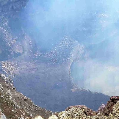 Managua, Nicaragua à vélo 7 Février 2017. Le volcan Masaya ne dort que d’un œil.