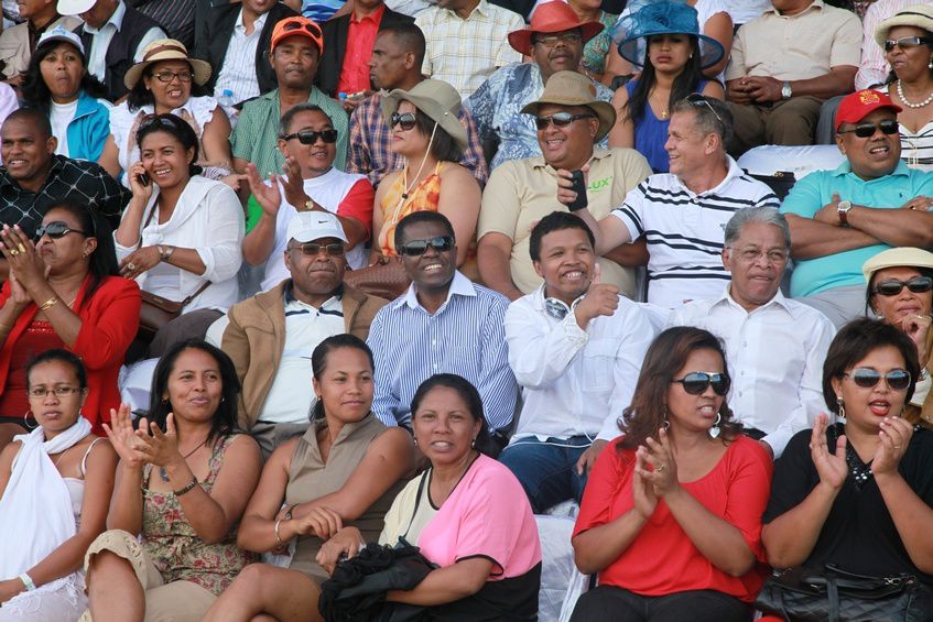 Inauguration du Kianja (Stade) Makis de Madagascar, à Andohatapenaka, par le Président Andry Rajoelina. 3ème partie. Photos: Harilala Randrianarison