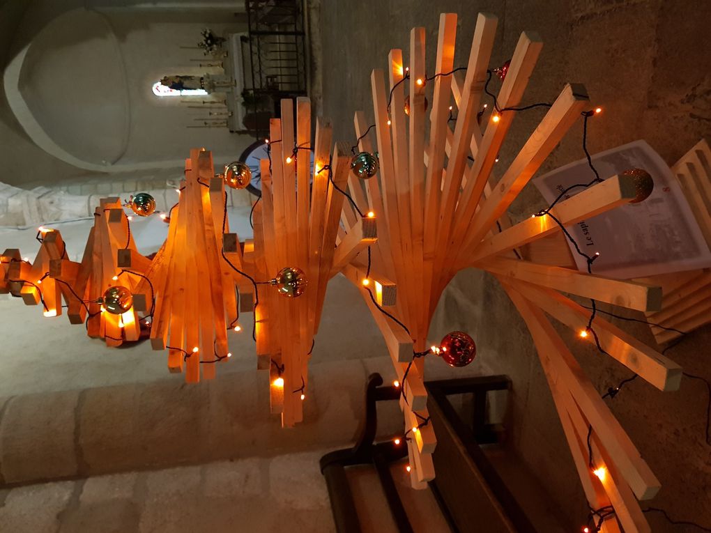 Exposition réalisée par les Amis de Saint-Prejet : à visiter durant tout le mois de décembre dans l'église de malicorne