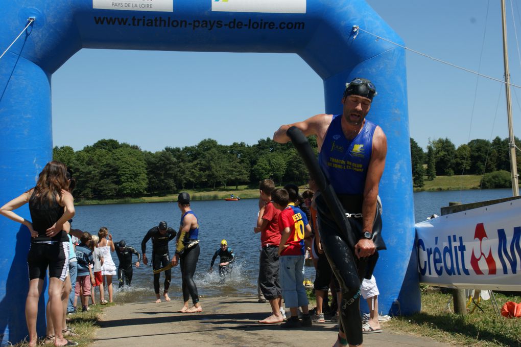 Si les triathlètes ont répondu présent, le soleil lui était au rendez-vous...