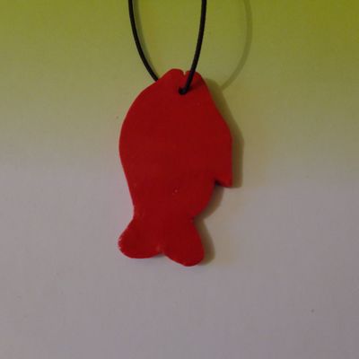 BJVI : Bijou Voiture Ichtus poisson (Perles Fimo)