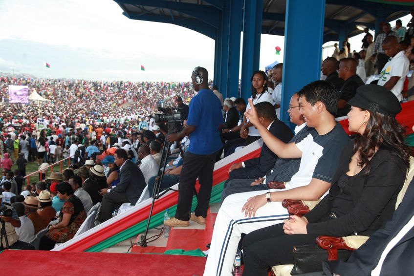 Inauguration du Kianja (Stade) Makis de Madagascar, à Andohatapenaka, par le Président Andry Rajoelina. 5ème partie. Photos: Harilala Randrianarison