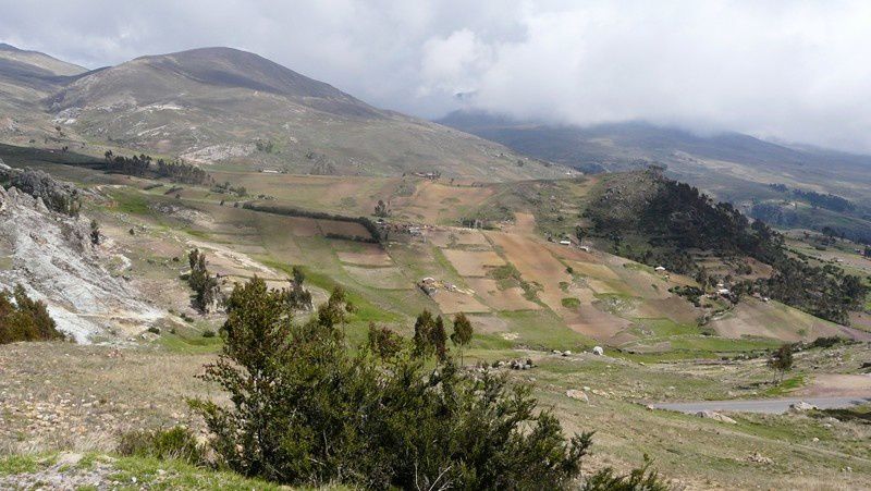 la cordillere des andes, cordillere blanche, noire...