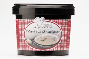 FEUILLETÉ AU VELOUTE DE CHAMPIGNONS