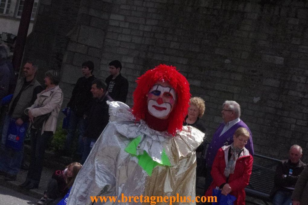 Ce dimanche 28 avril, le comité des carnavaliers de Ploërmel, organisaient le 87ème carnaval.