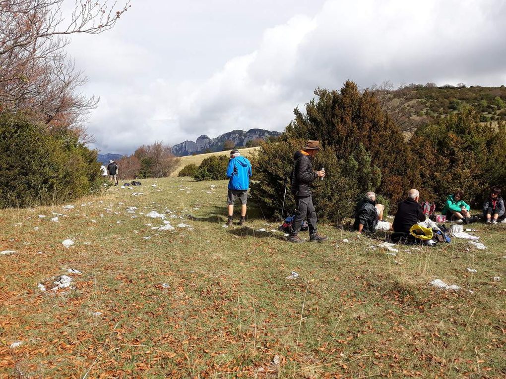 Rando le dimanche 6 Octobre 2019 à   Peyrus/Léoncel (vercors)