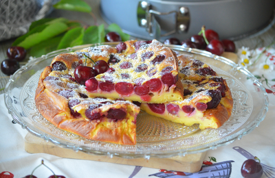 Clafoutis aux cerises... puisque c'est la saison